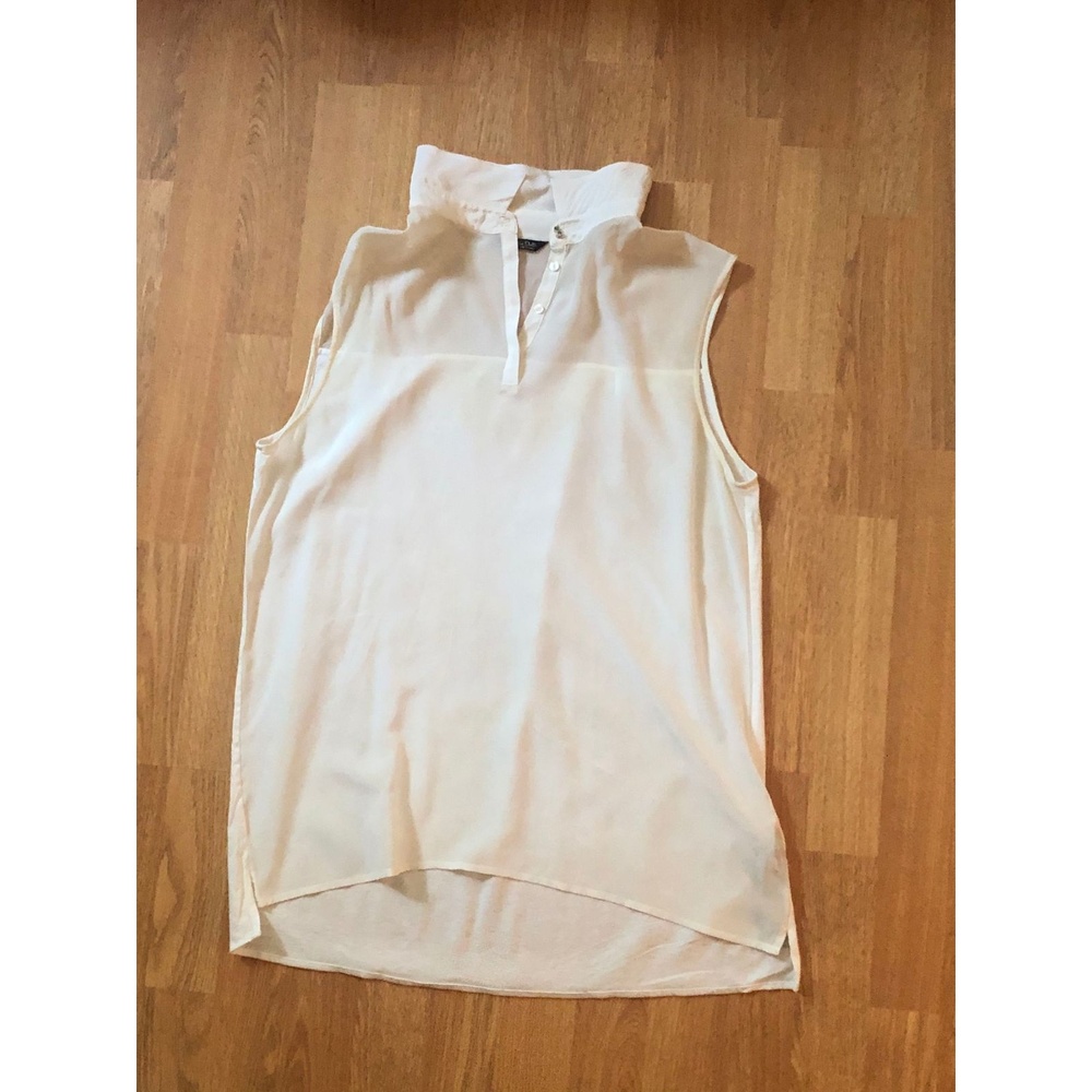 Blouse Women's Cream EUC Sheer fabric